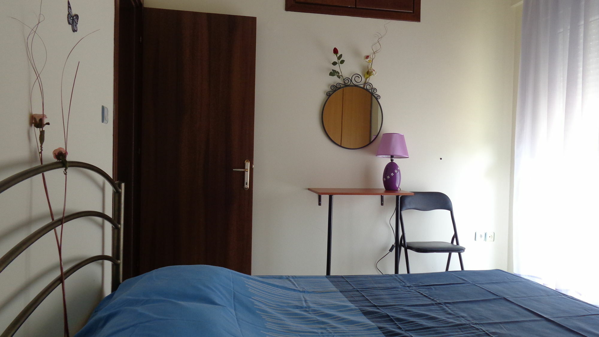 Apartment Mouses-x